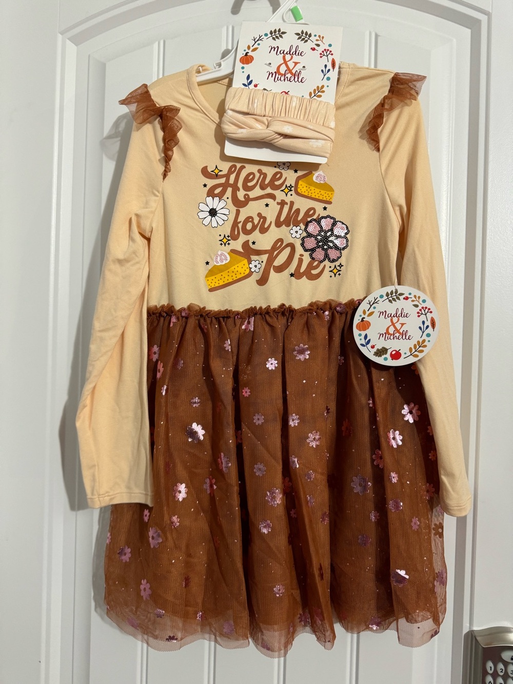 Cute Maddie & Michelle girls size 6 brown Here For The Pie tule dress headband